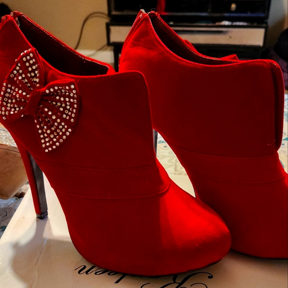 Red Booties - Picture 2 of 3